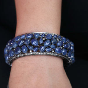 1 Pc Pave Diamond Excellent Designer Blue Sapphire Bangle Bracelet - 925 Sterling Silver -Bangle With Lock Size: 2.4+ BD098